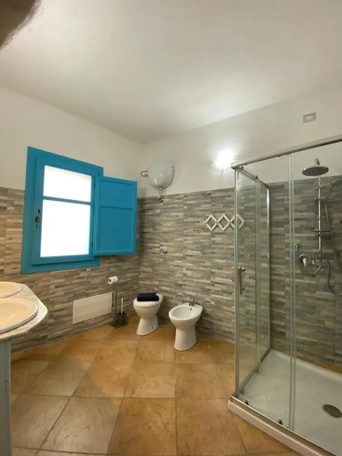ムラヴェーラ Centu Concas Bed & Breakfast