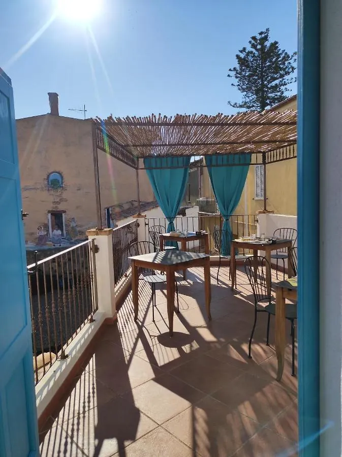 ムラヴェーラ Centu Concas Bed & Breakfast イタリア